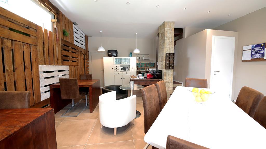 Affittacamere Smile Accomodation Αόστα Εξωτερικό φωτογραφία