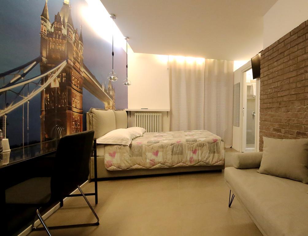 Affittacamere Smile Accomodation Αόστα Εξωτερικό φωτογραφία